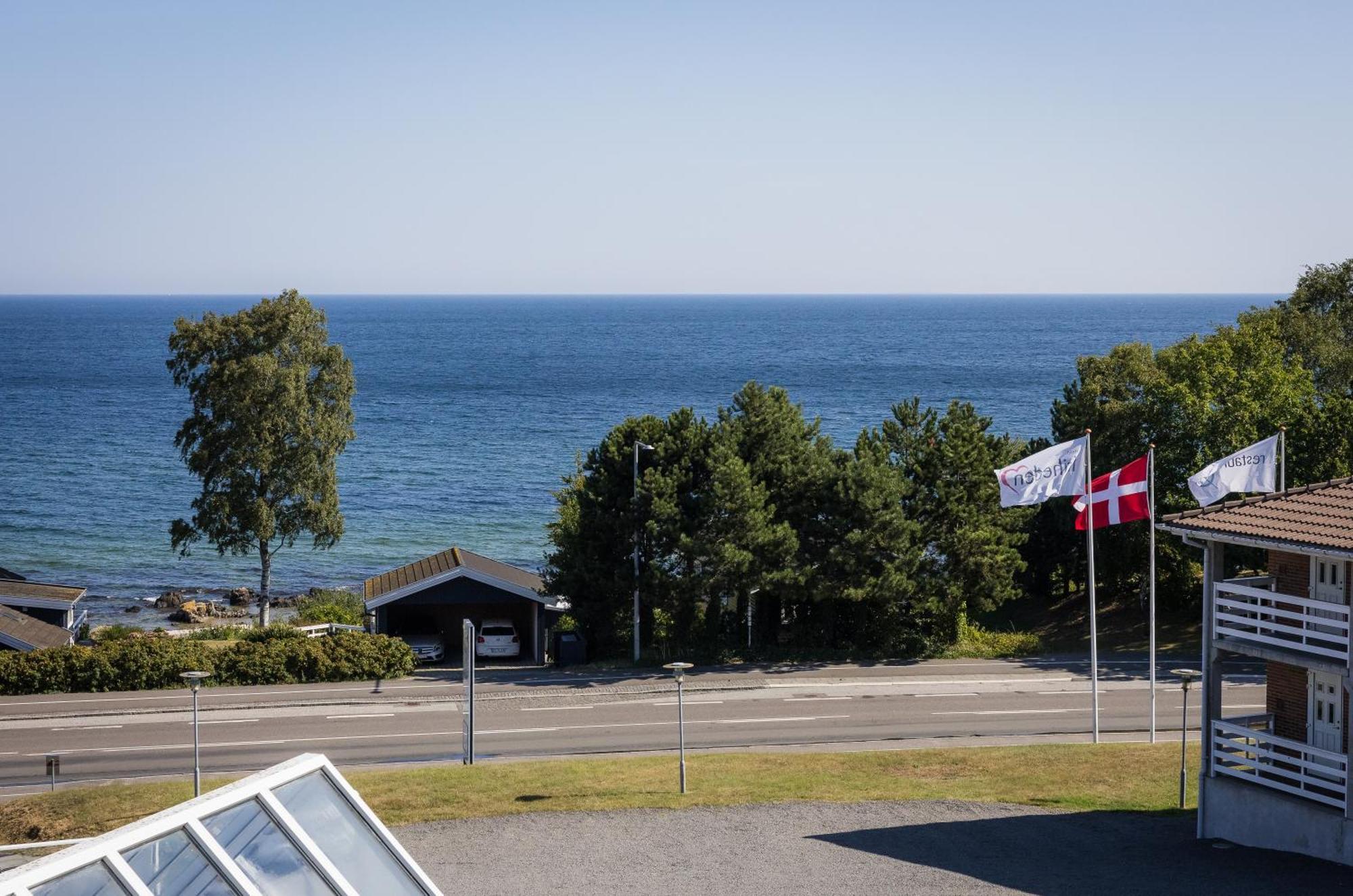Hotel Friheden Allinge-Sandvig Bagian luar foto