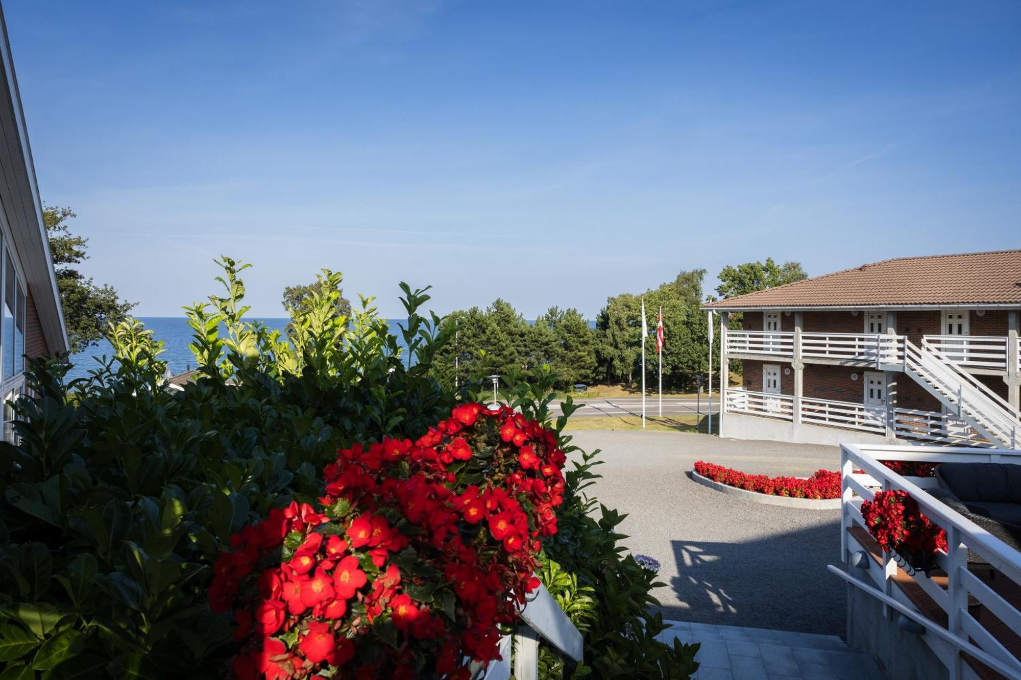 Hotel Friheden Allinge-Sandvig Bagian luar foto