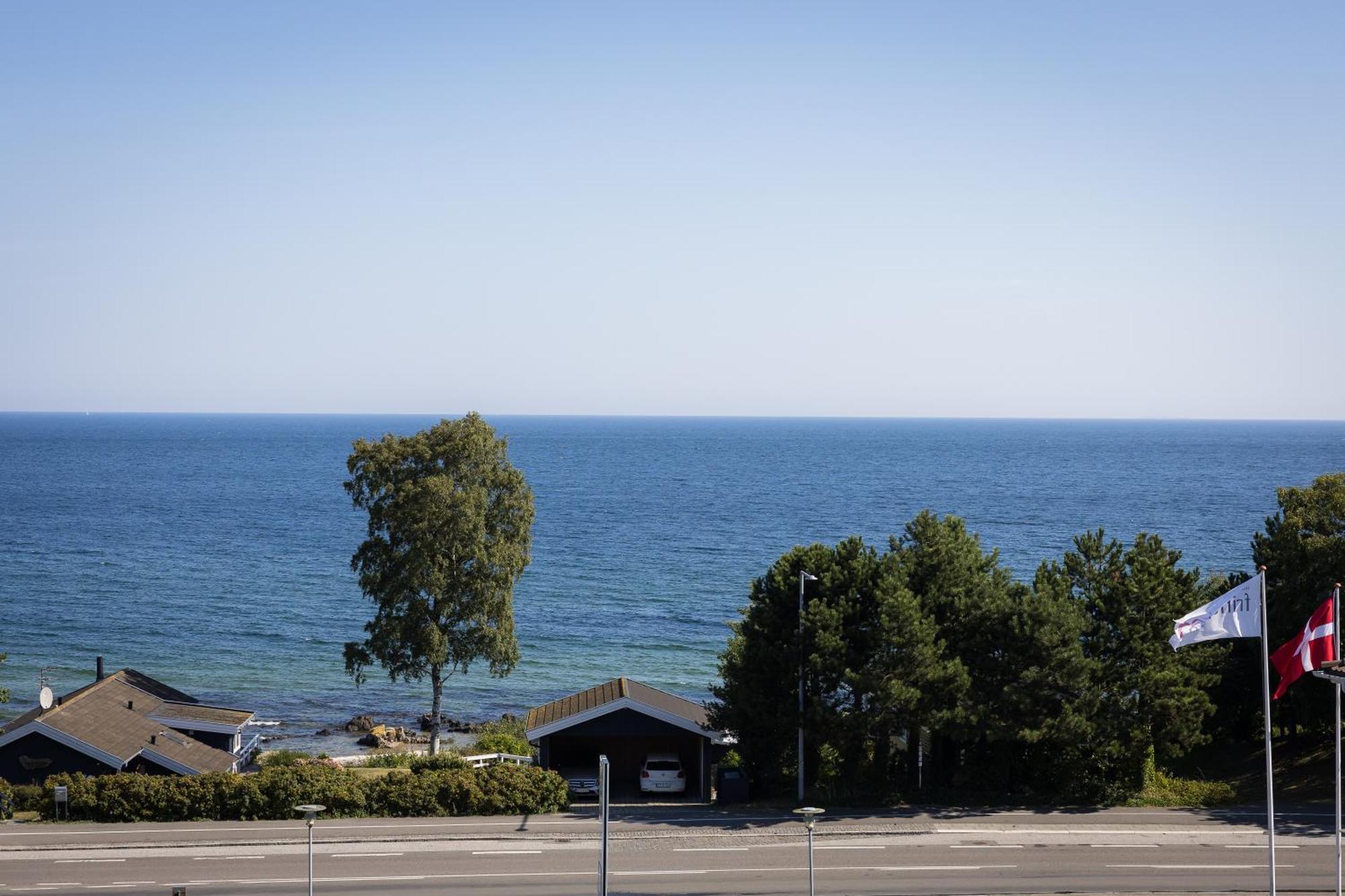 Hotel Friheden Allinge-Sandvig Bagian luar foto